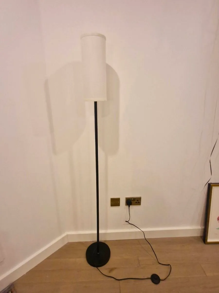 Floor lamp - Image 2