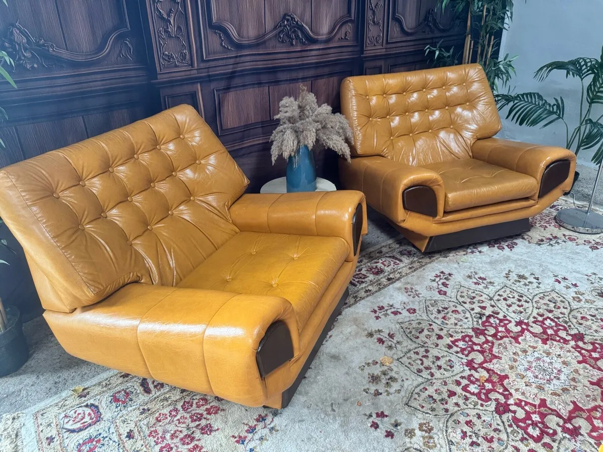 Antique 3-1-1 seater suite - Image 4
