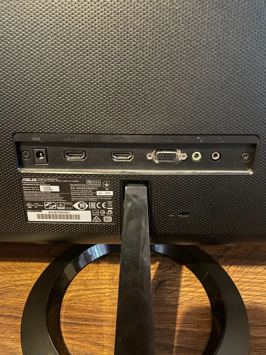 PC monitor - Image 3