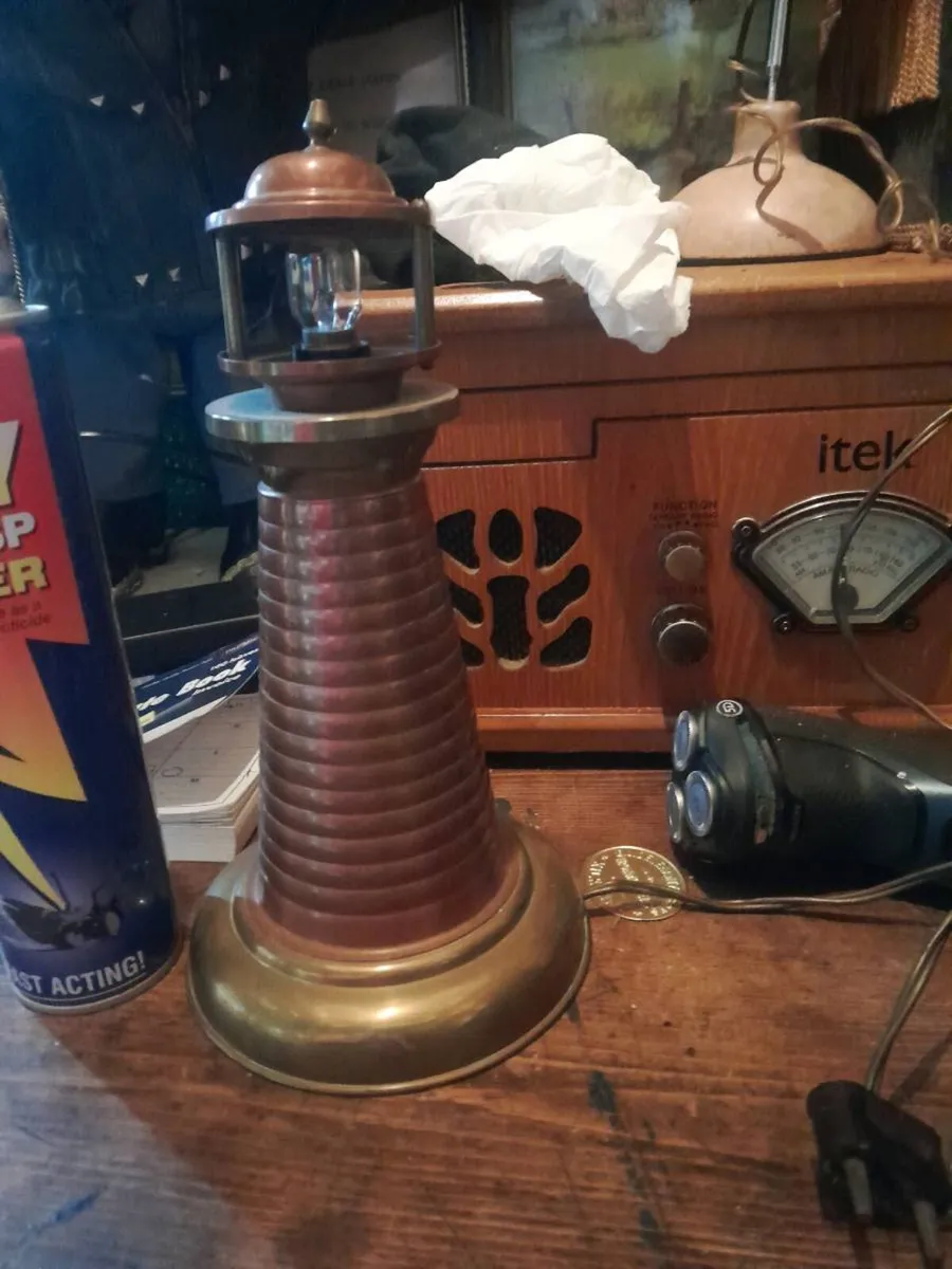 Vintage copper and brass light house table lamp - Image 1