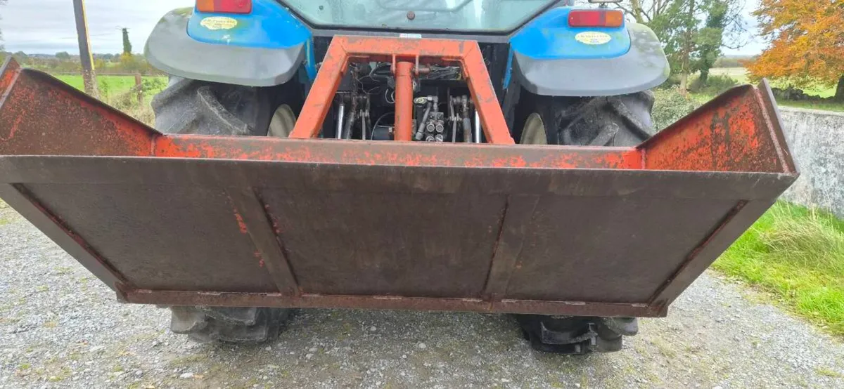 Power box - Image 2
