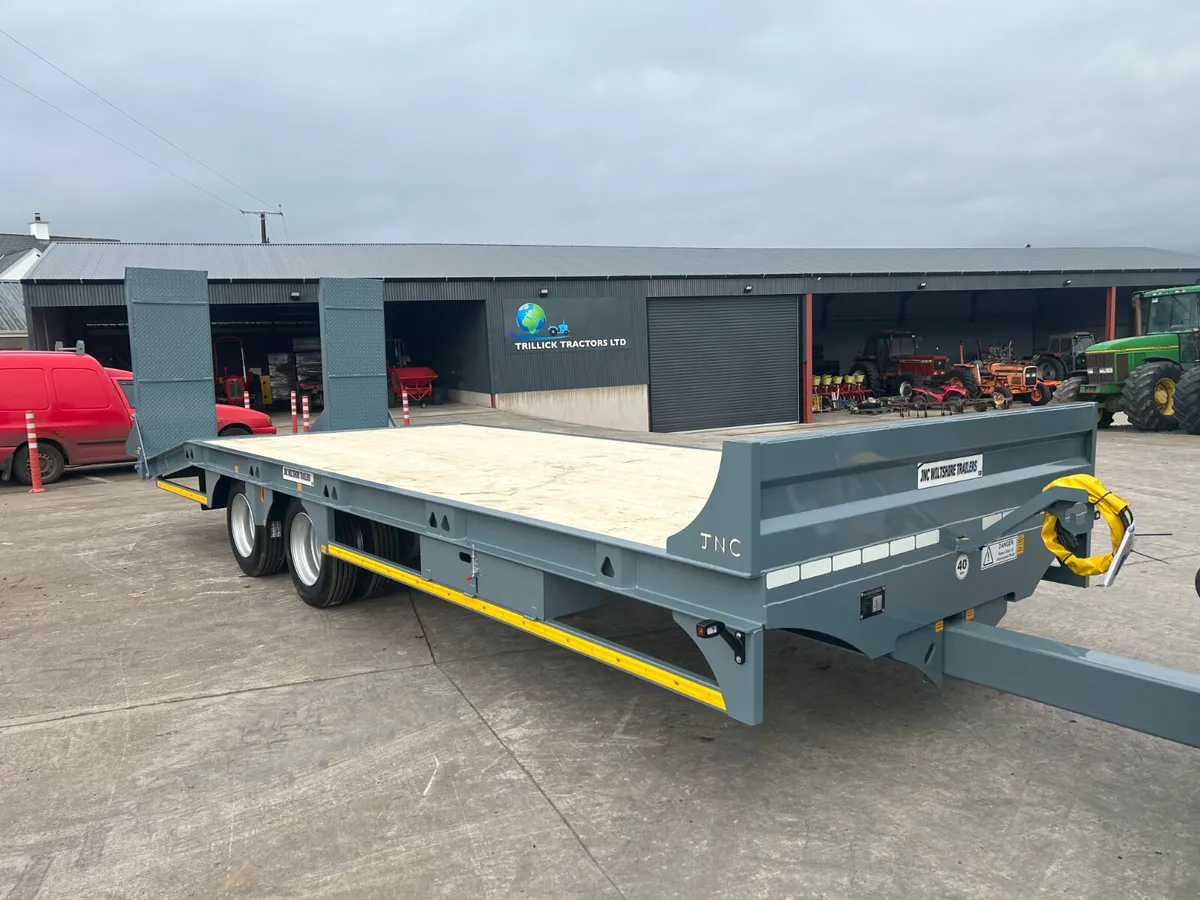 * New 19 Tonne JNC Low-Loader * - Image 1