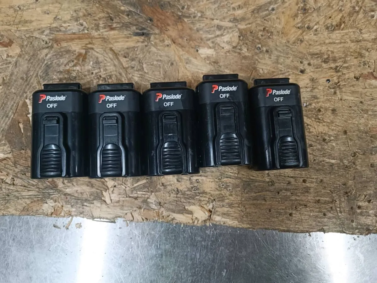 Paslode batteries