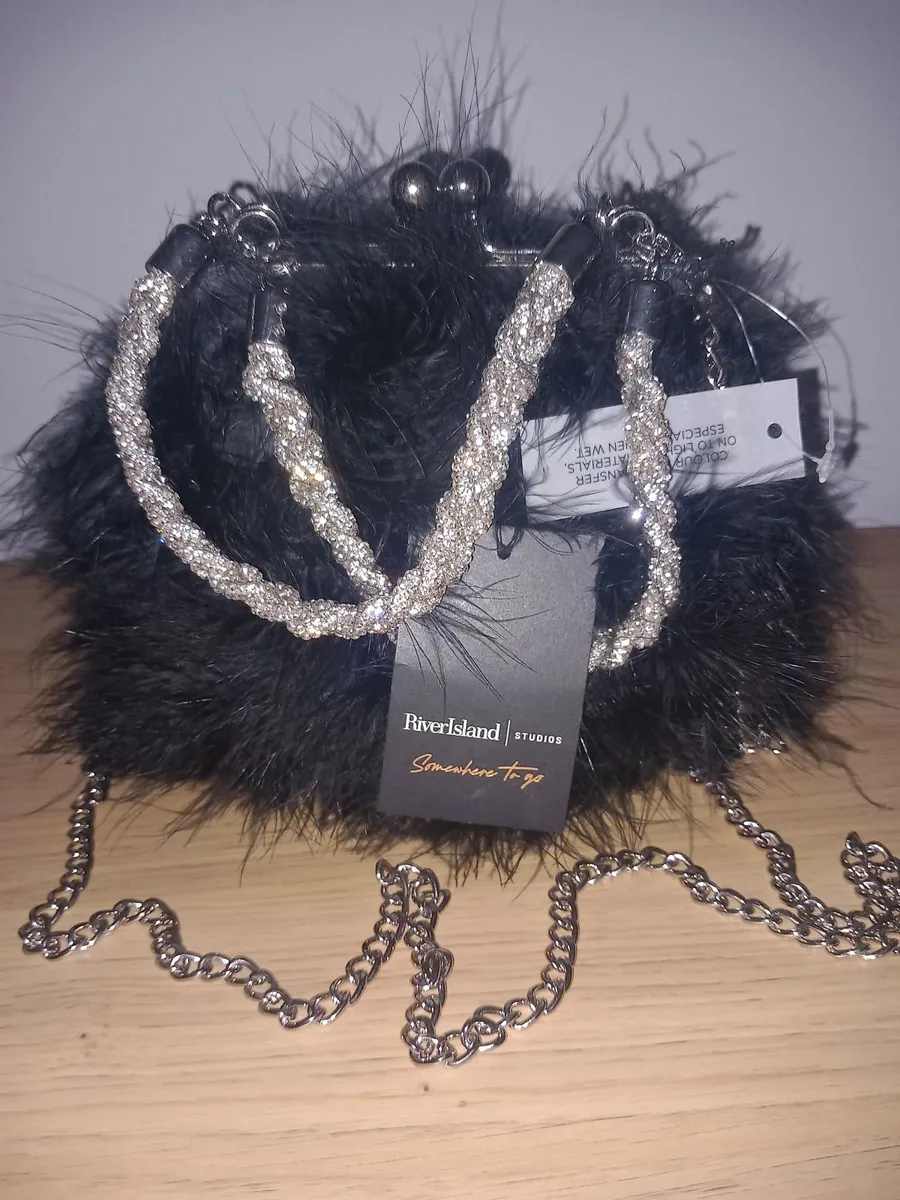 Women's handbag