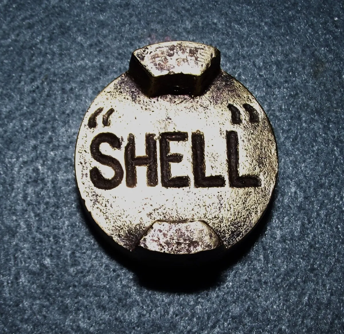 Vintage SHELL petrol. Two Gallon Can Brass Cap Top - Image 1