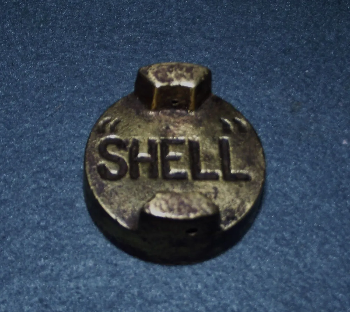 Vintage SHELL petrol. Two Gallon Can Brass Cap Top - Image 2