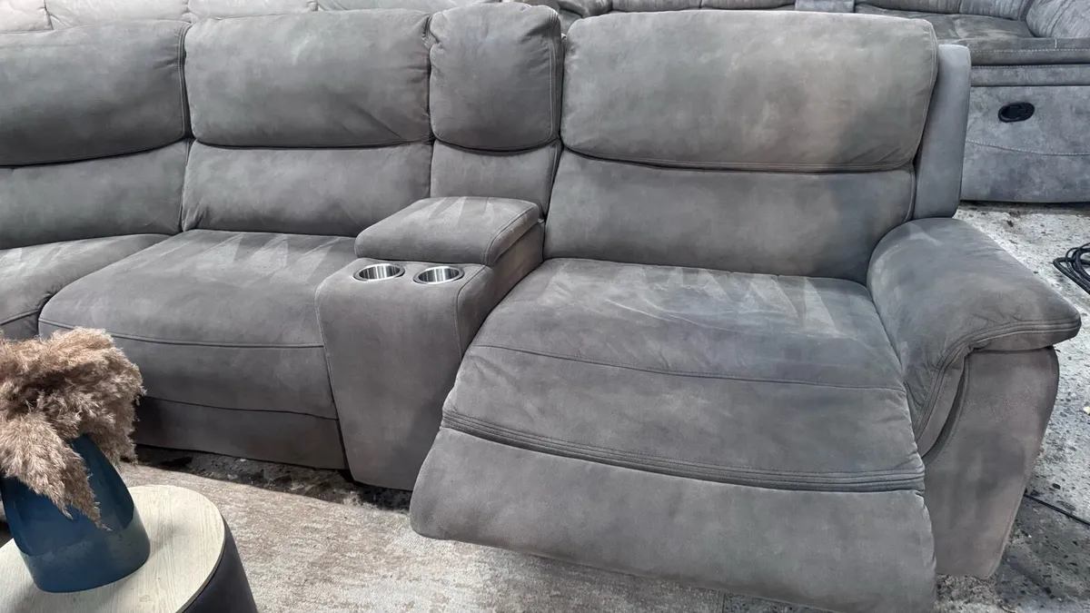 Electric recliner Harvey Norman corner sofa - Image 3