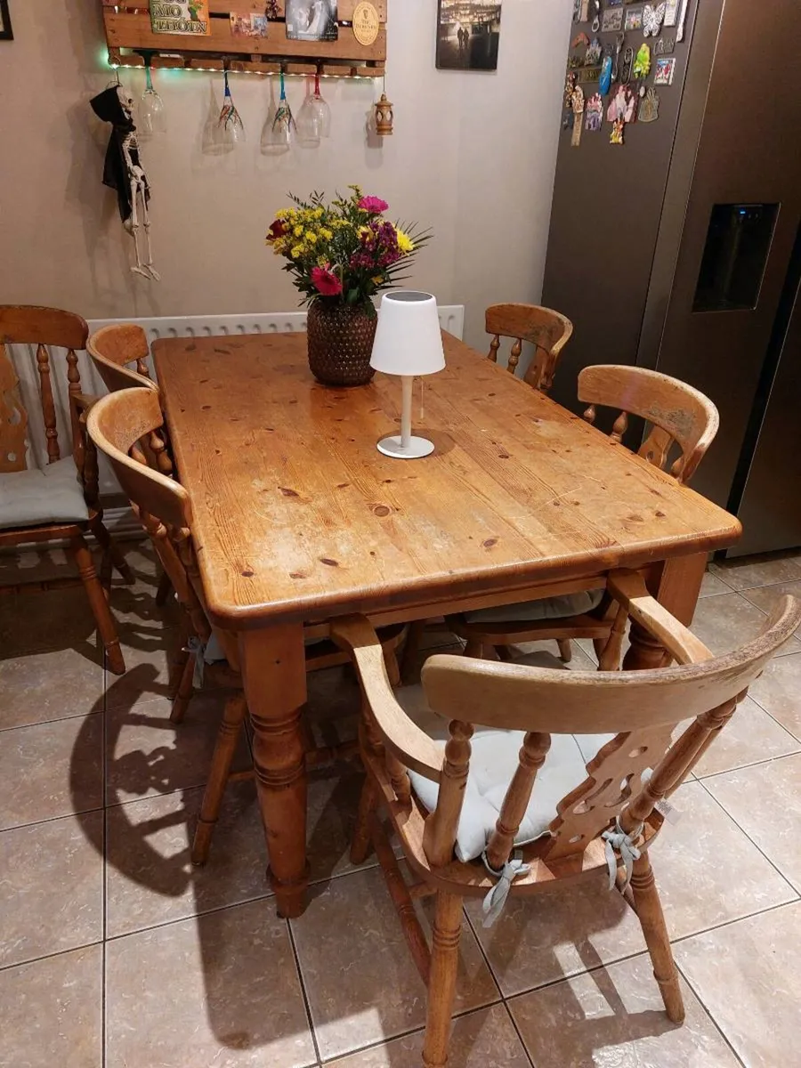 Kitchen Table & 6 Chairs - Image 2