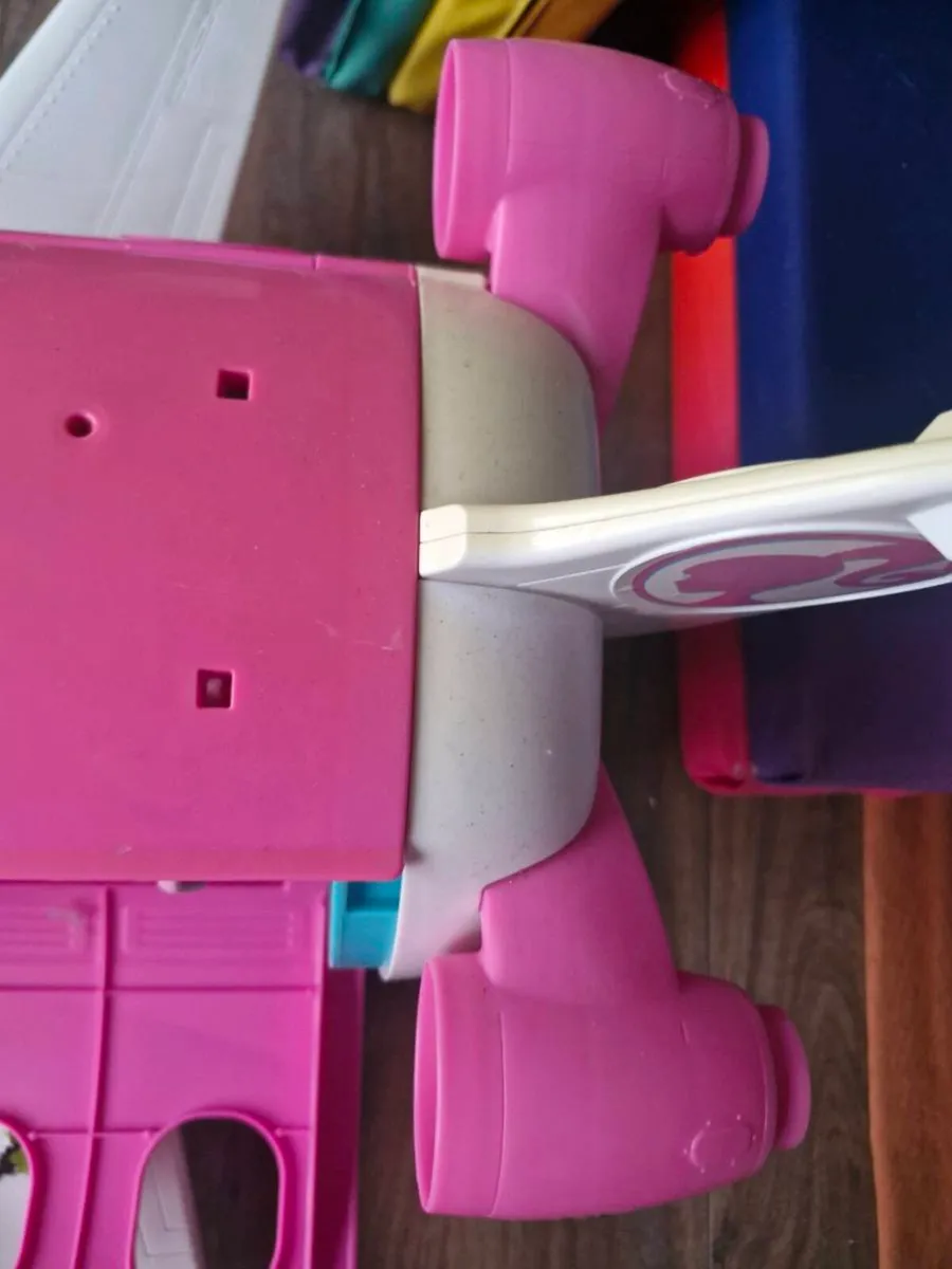 Barbie airplane - Image 4