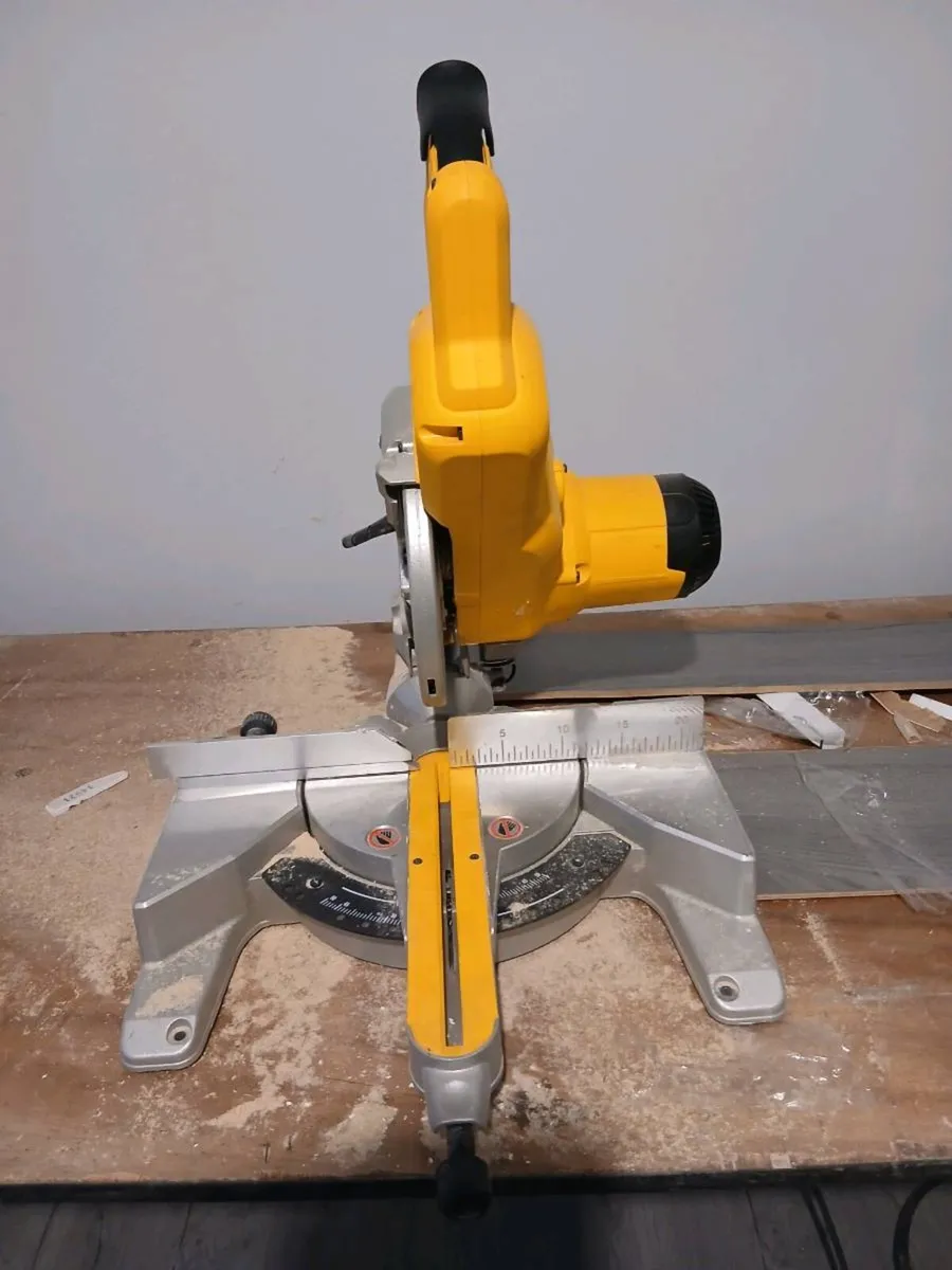 Mitew saw and jack hammer - Image 4