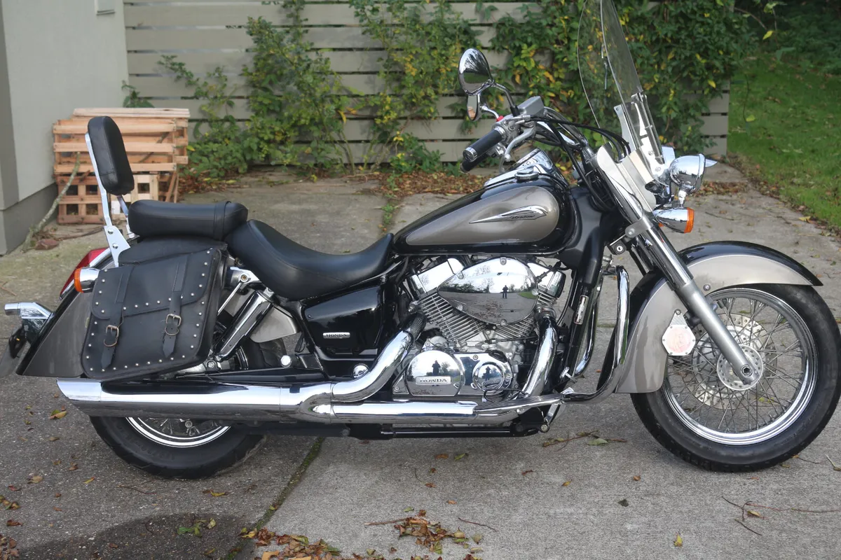 2007 Honda Shadow 750 with only 7k from new - Image 1