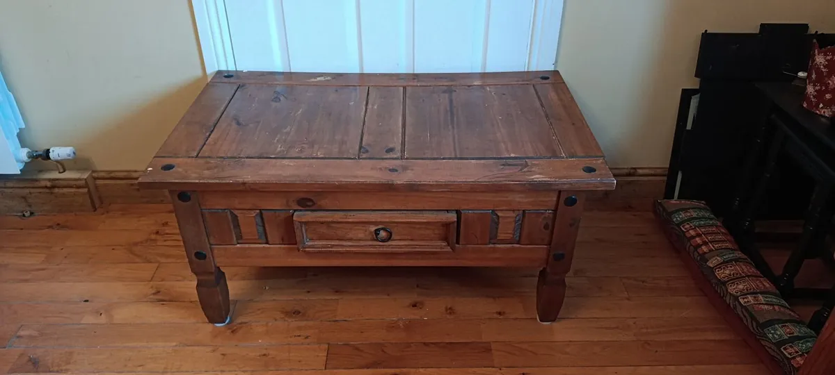 Mexican Pine Table - Image 1