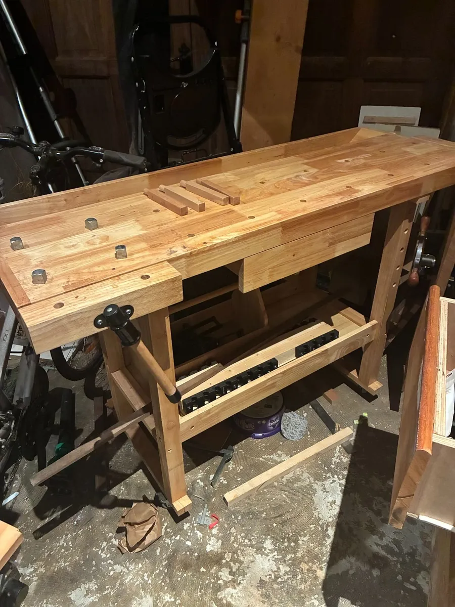 Work bench - Image 2