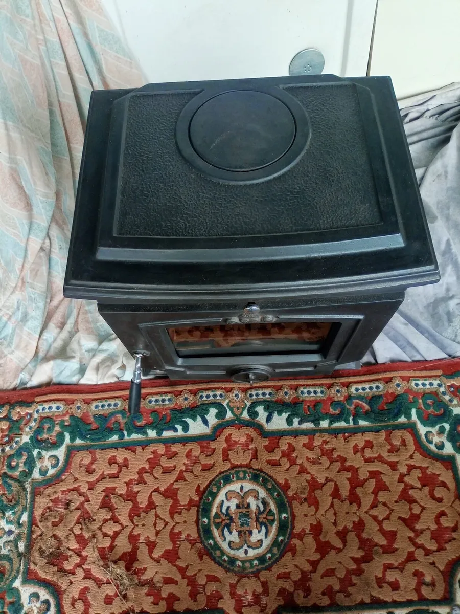 Olymberyl back boiler stove - Image 4