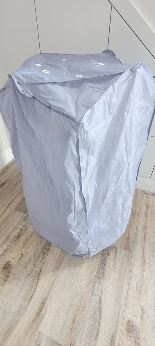 Electric Heated Clothes Airer - as new - Image 2