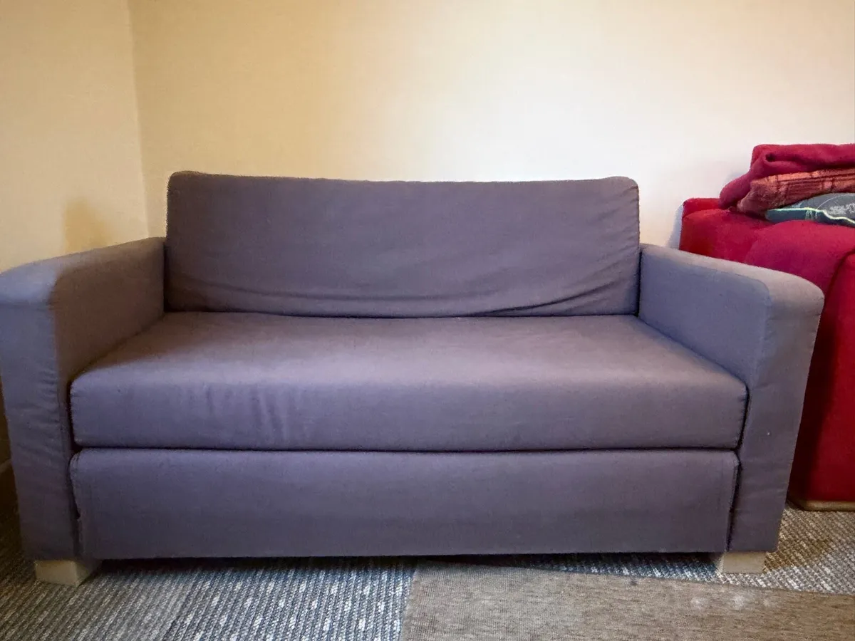 Small loveseat - BO - Image 3