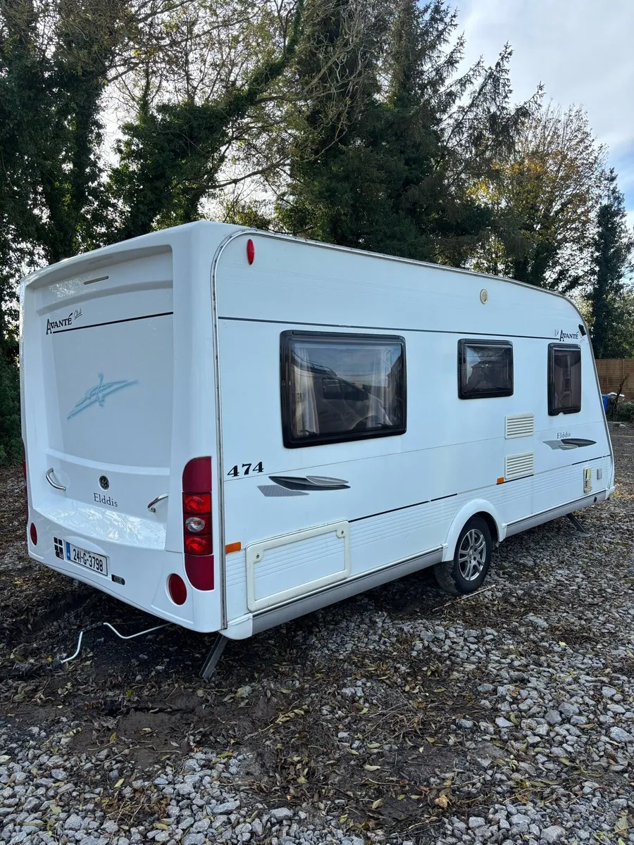 Elddis avante fixed bed 2011 model - Image 2