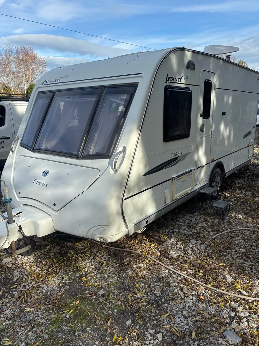Elddis avante fixed bed 2011 model - Image 4