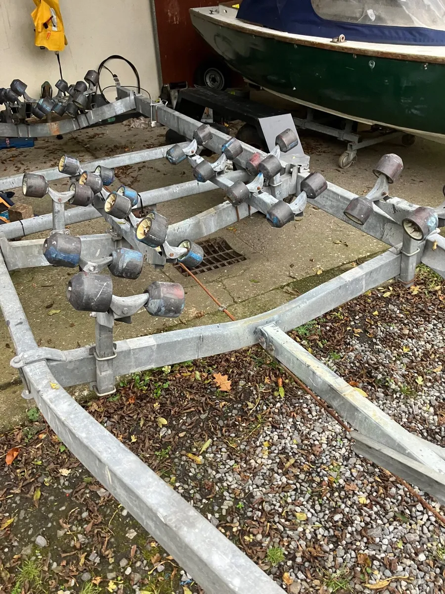BOAT TRAILER MULTI ROLLER FOR UP TO 23-24FT BOAT - Image 3