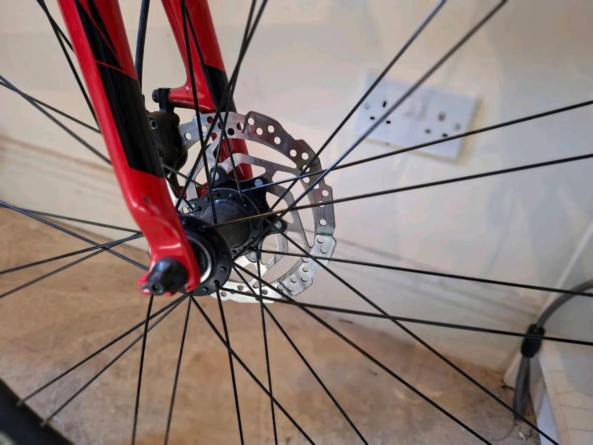 Merida speeder 200 hybrid bike - Image 3