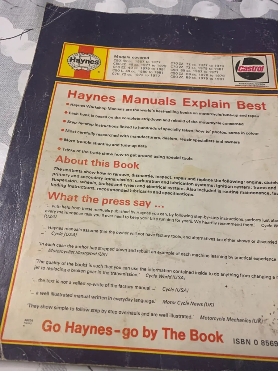 HondaC50,C70,C90 workshop Manual - Image 2
