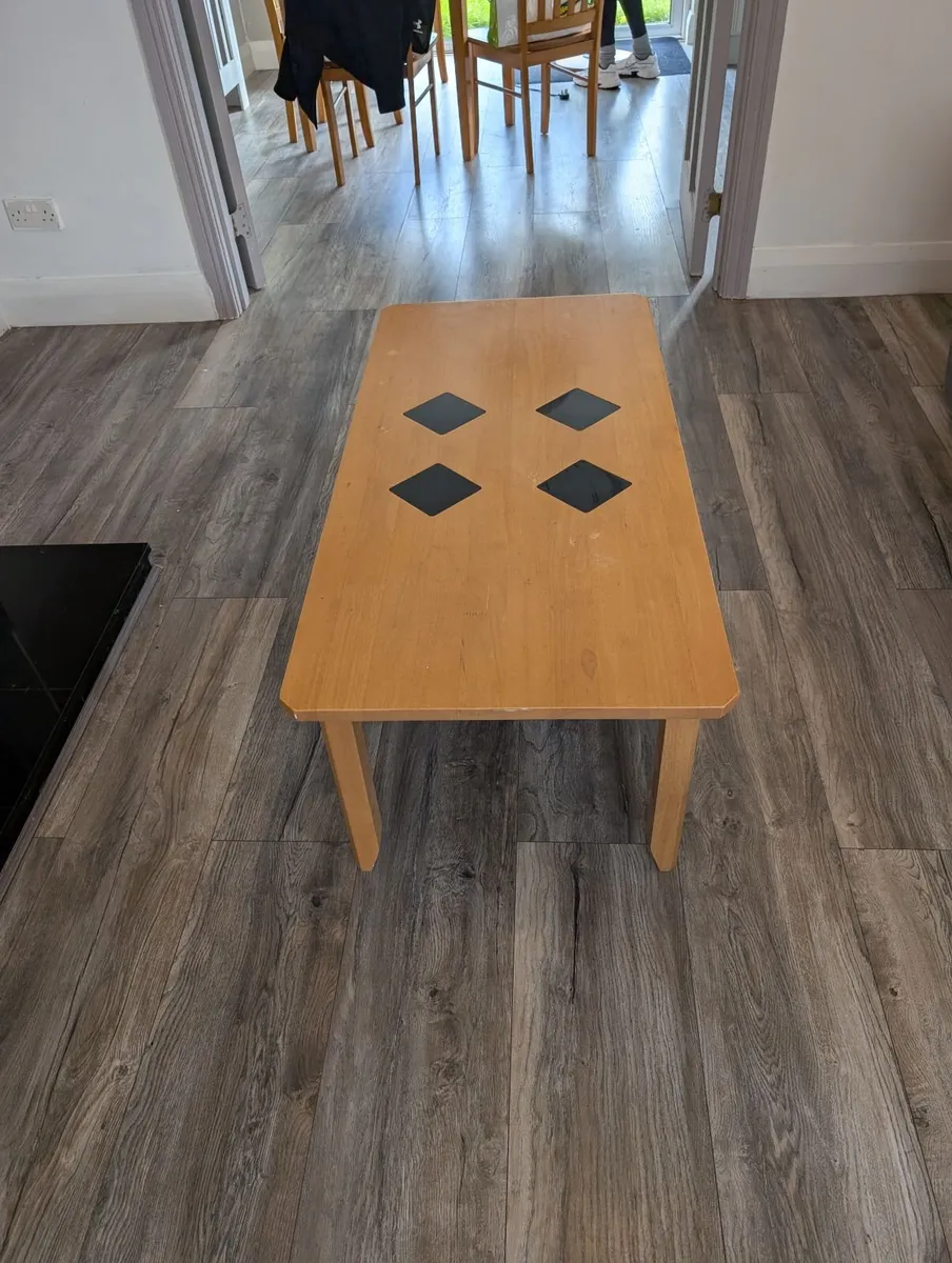 Coffee table - Image 1