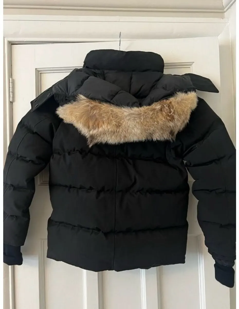 Canada Goose Wyndham Parka - Image 3