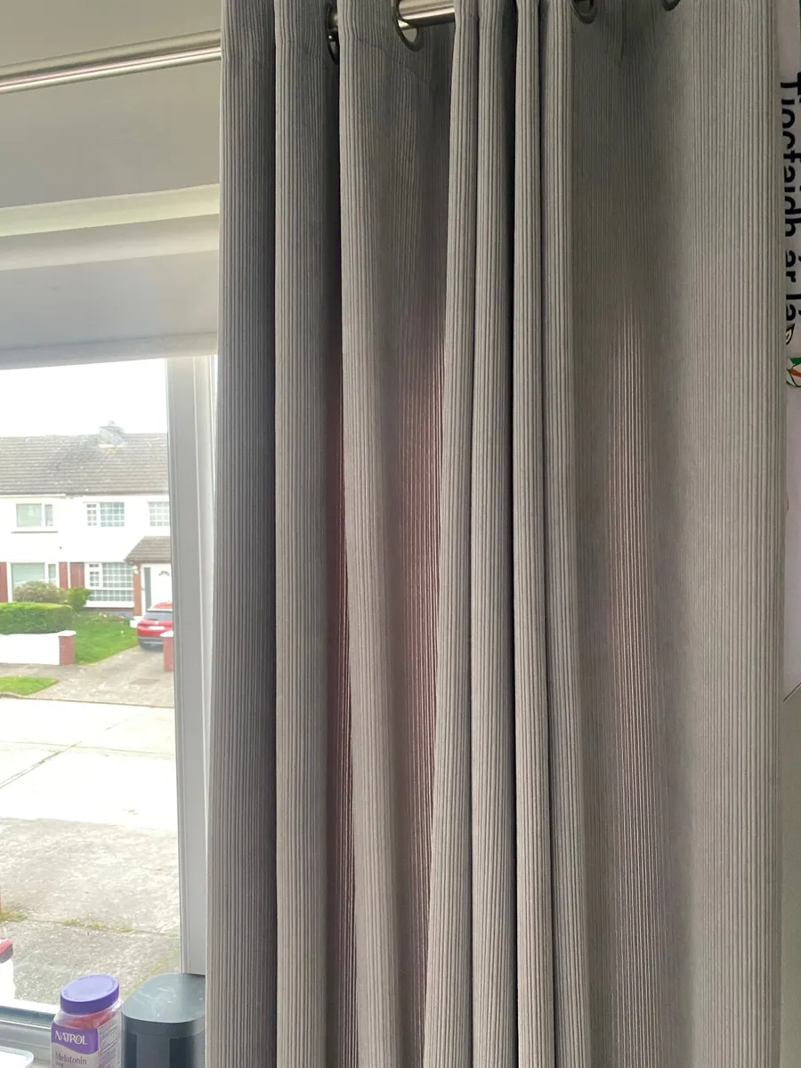 Grey design Curtains - Image 3