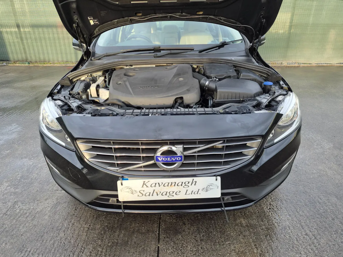 2018 Volvo S60  2.0 Diesel - Image 3