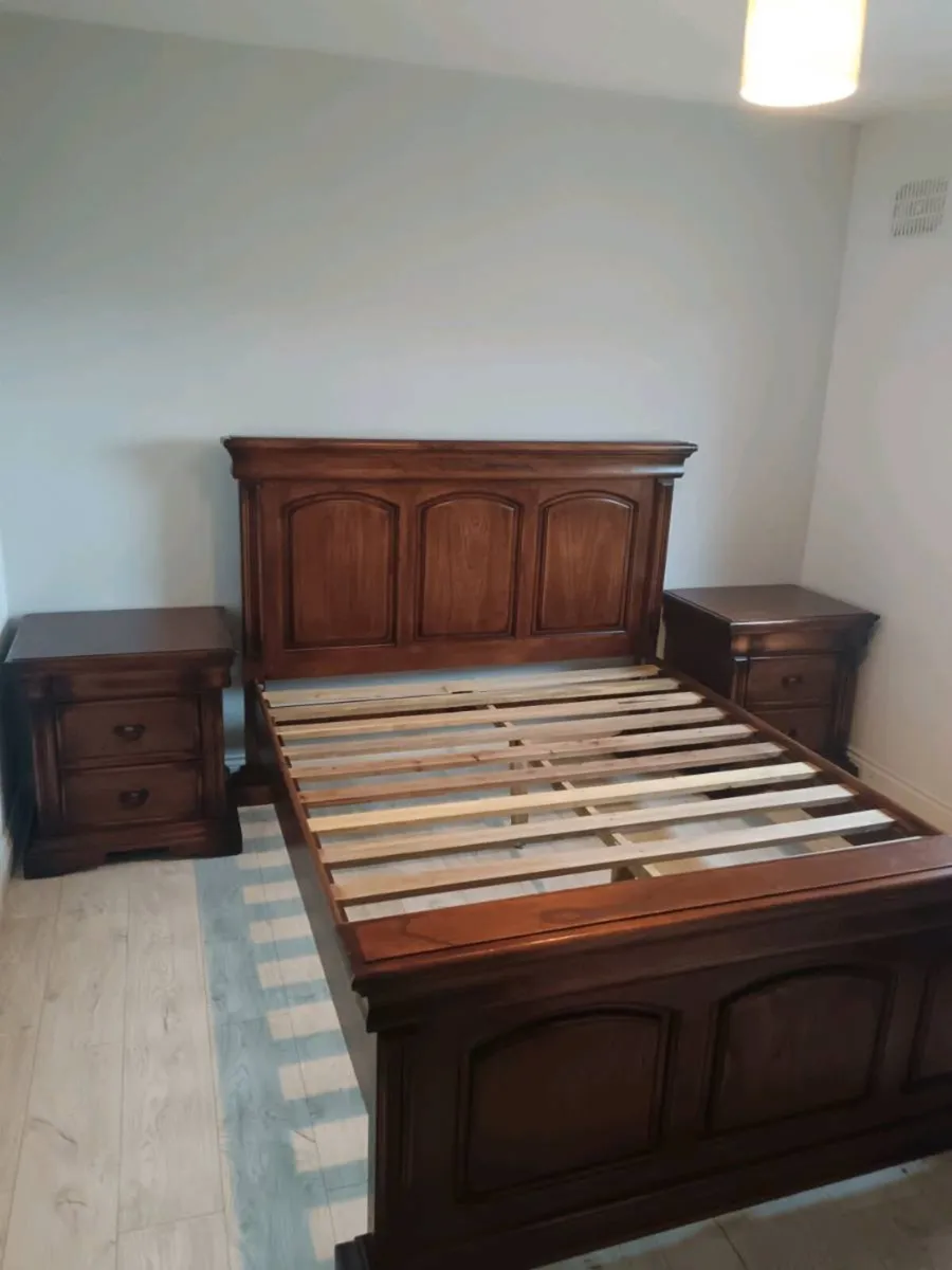 Bed Frame & 2 Lockers - Image 1