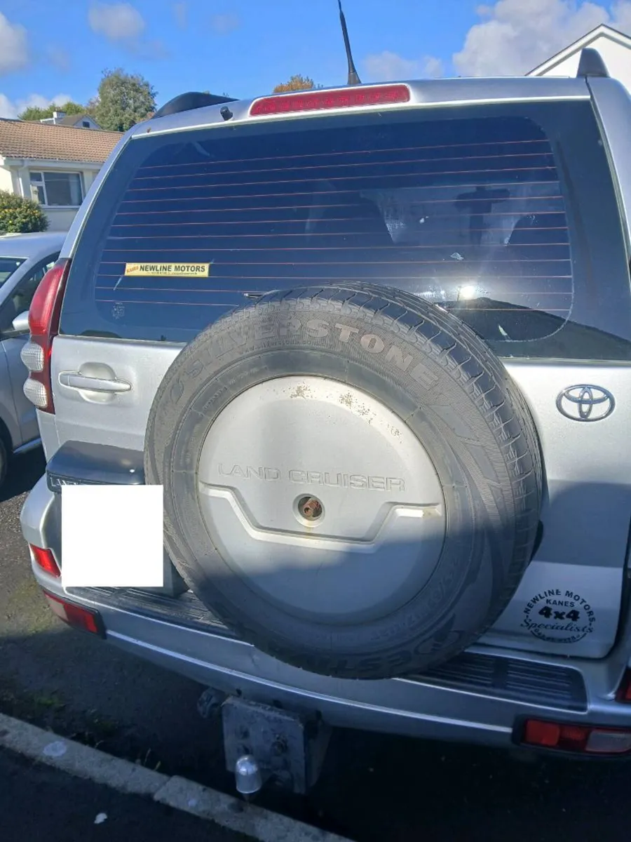 Toyota Landcruiser - Image 2