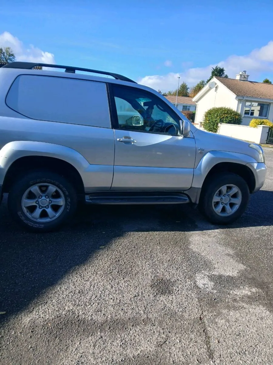Toyota Landcruiser - Image 4