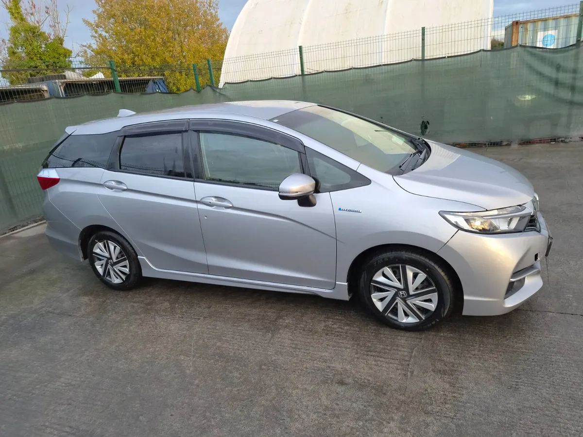 2018 Honda Shuttle  Hybrid  Automatic Drive Home - Image 3