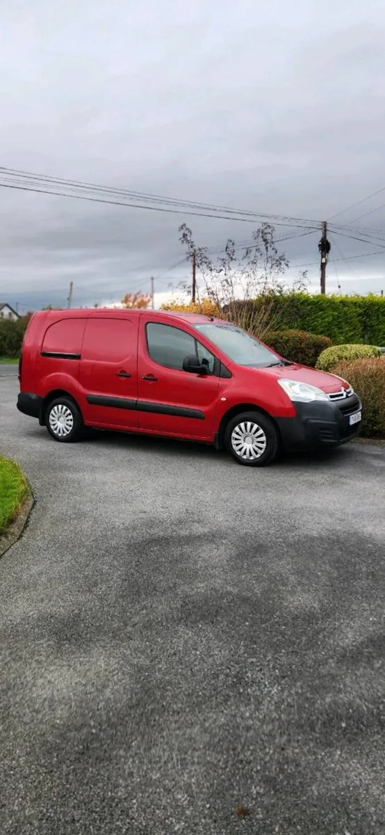 Citroen Berlingo LWB - Image 1