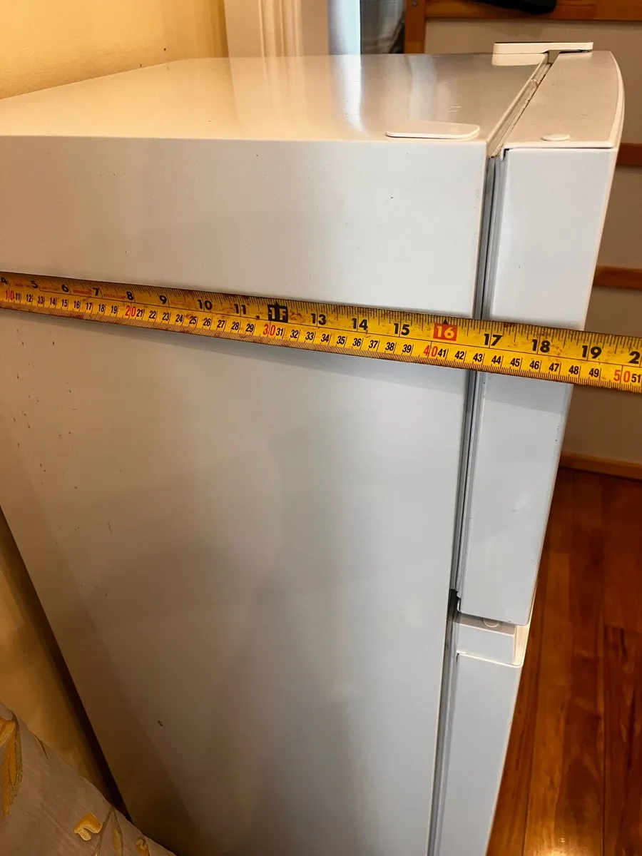 Fridge freezer - Image 4