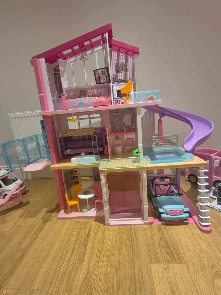 Toys - Image 1