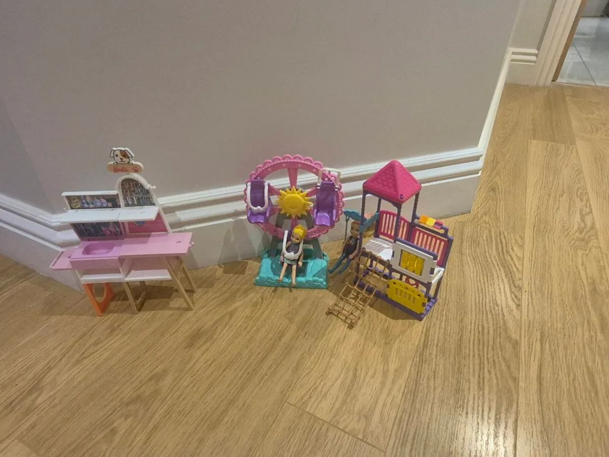 Toys - Image 3