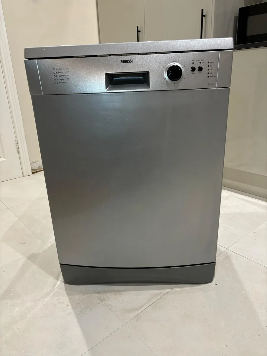 Dishwasher - Image 1