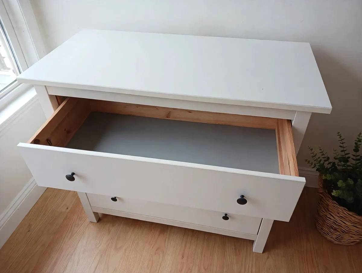 Chest of drawers - Image 3