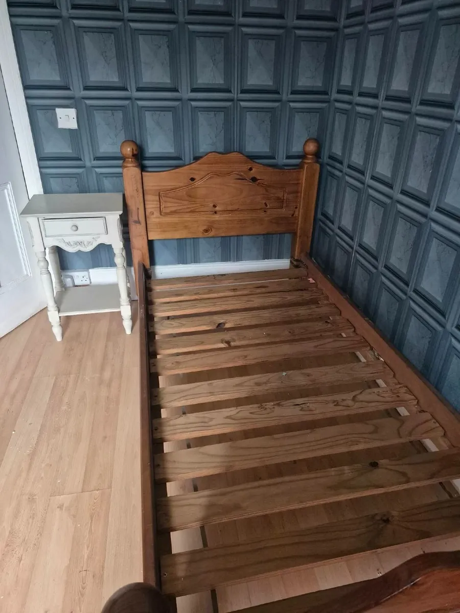 Traditional Pine Wooden Bed Frame