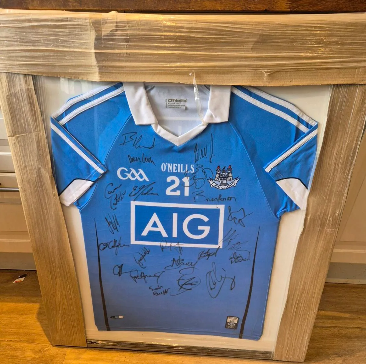 Dublin Gaa Official Jersey. Signed and Framed - Image 2