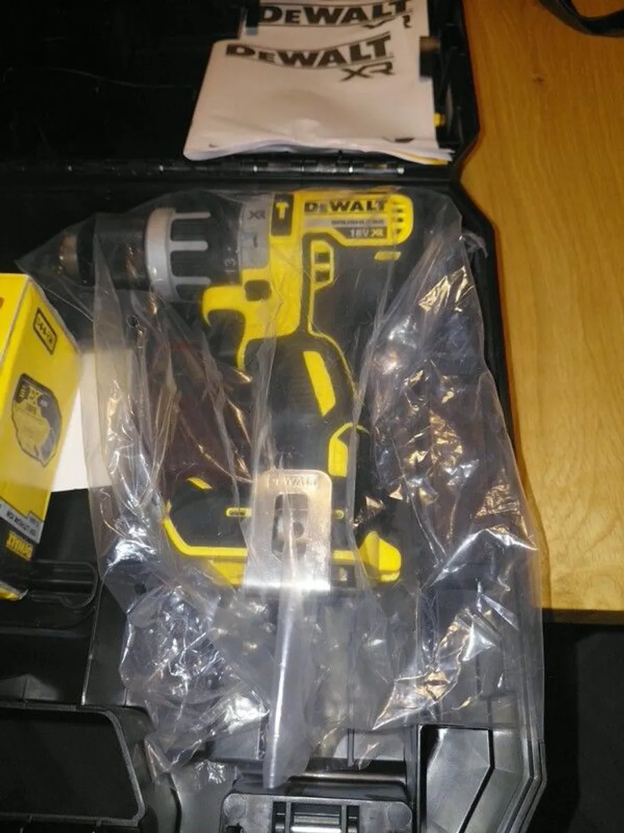 Dewalt 18v XR Brushless Combi drill - Image 1