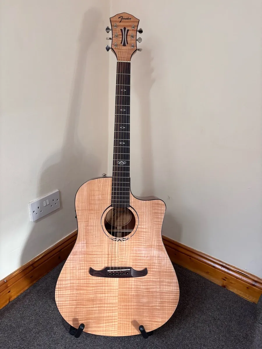 Fender T-Bucket 400-CE Natural Acoustic - Image 1