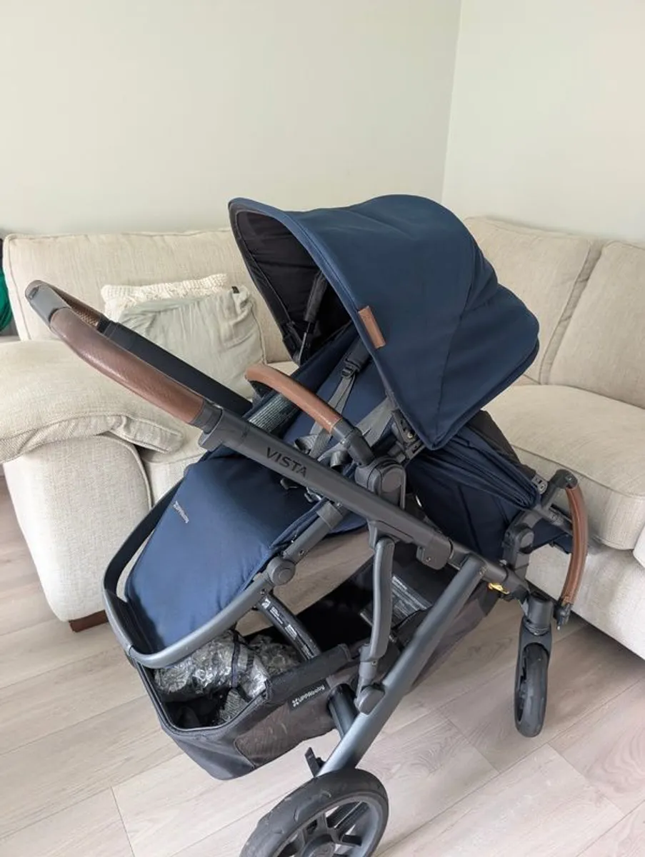 Double buggy - Image 1
