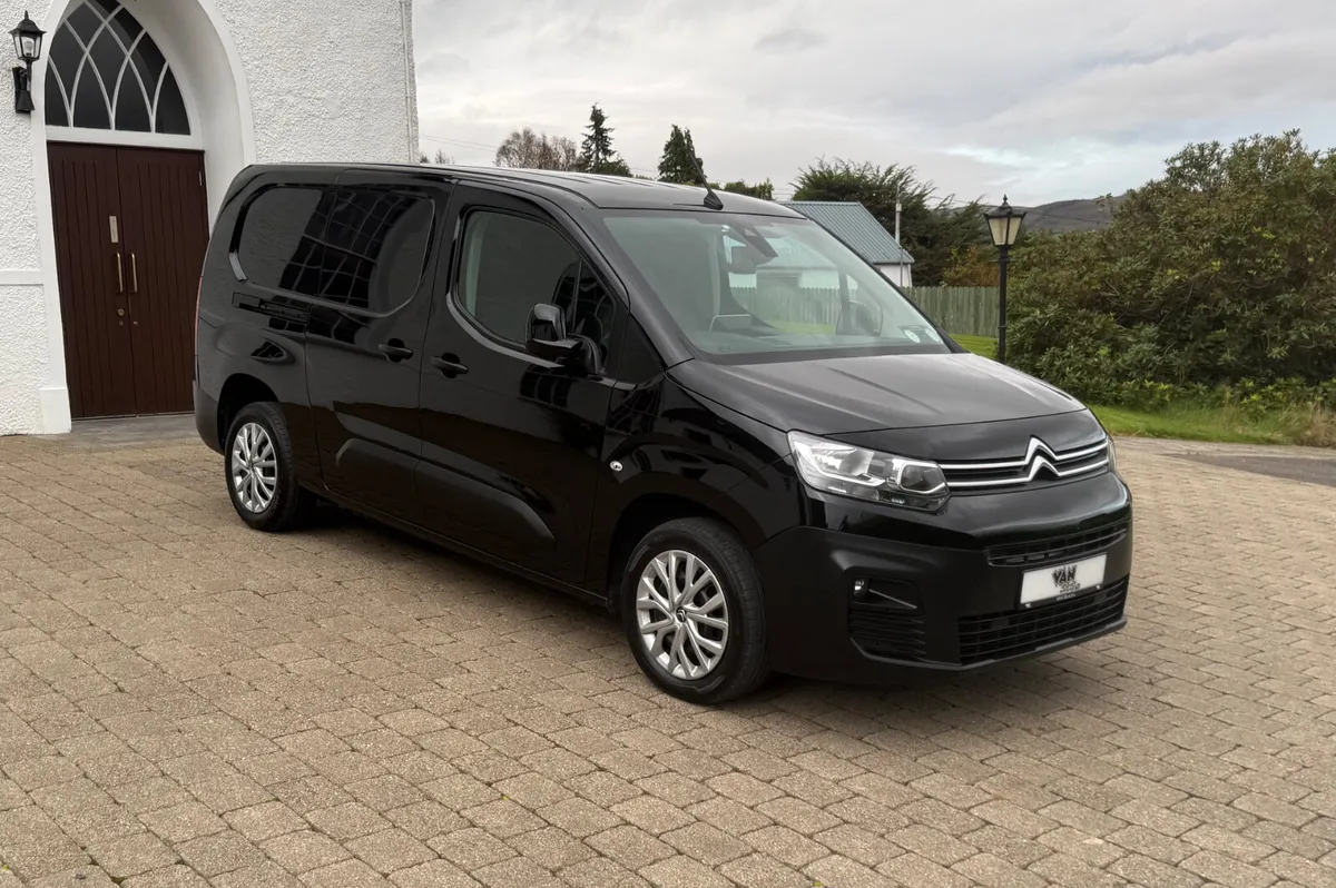 2023 Citroen Berlingo Enterprise Pro LWB 100bhp - Image 1