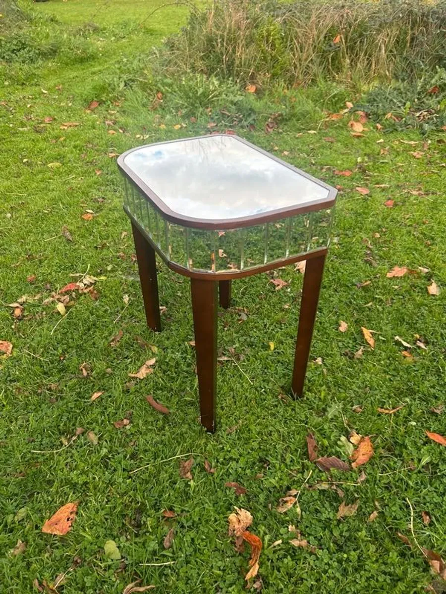 Side Table - Image 3