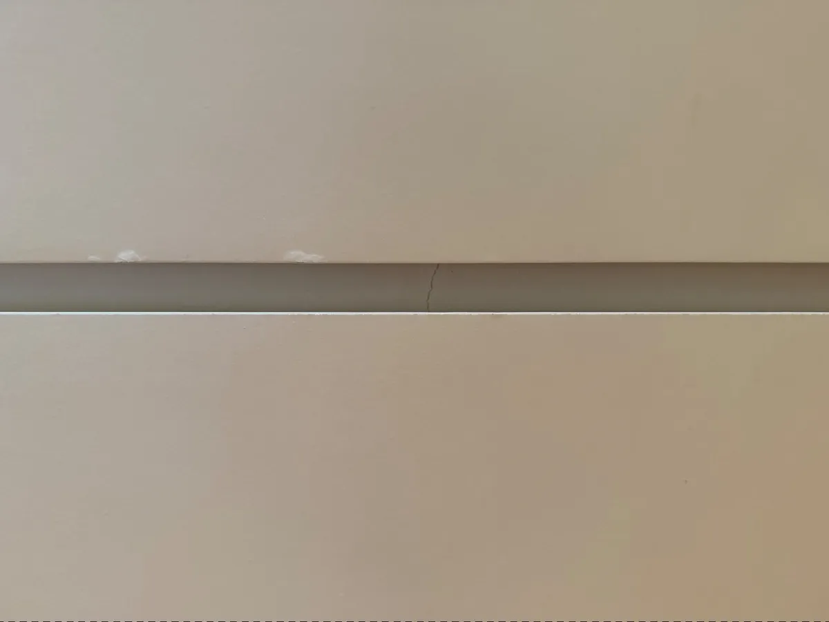 IKEA MALM 4-Drawer Chest – White - Image 4