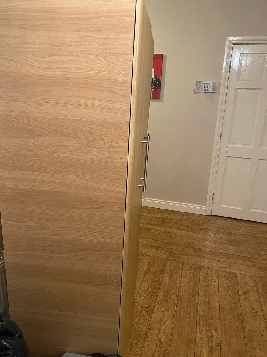 Wardrobe - Image 3