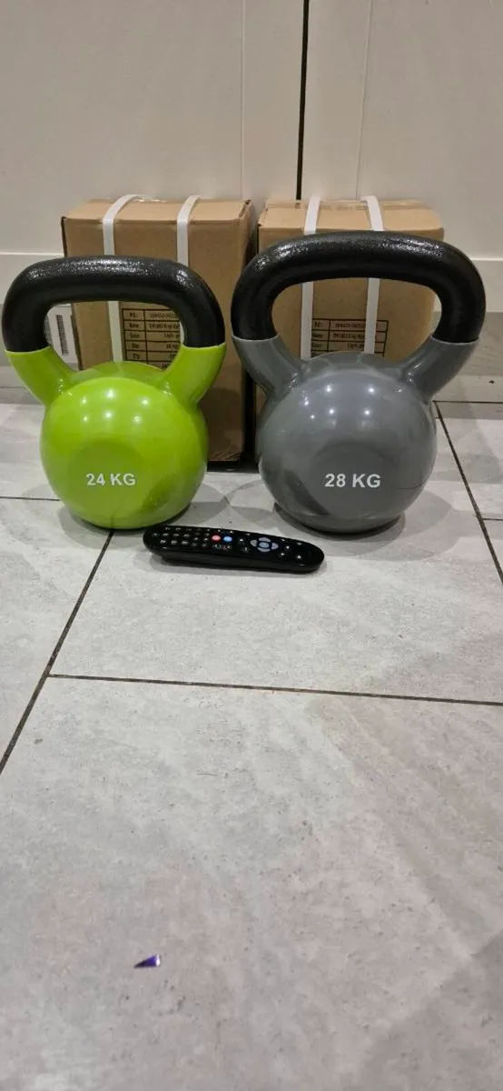 2xbrand new large cast iron kettlebells - Image 3