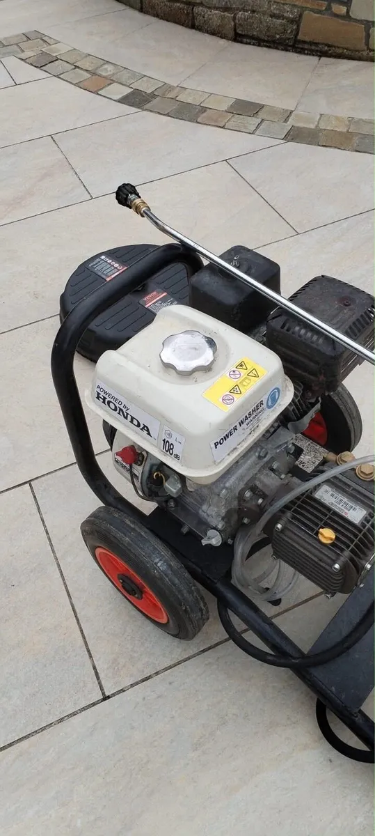 Power wash - Image 2